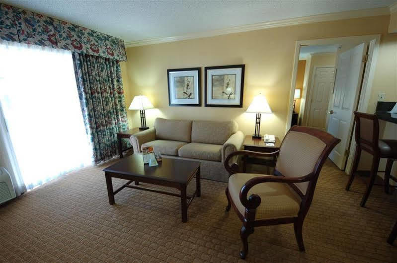 Best Western Richmond Suites H バトンルージュ エクステリア 写真