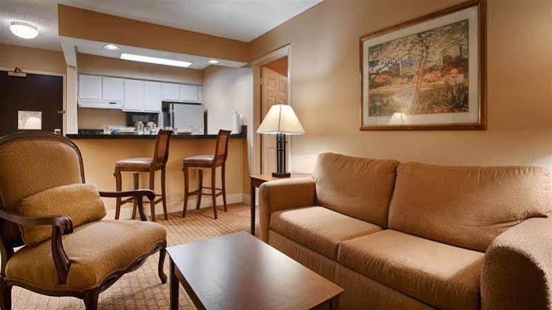 Best Western Richmond Suites H バトンルージュ エクステリア 写真